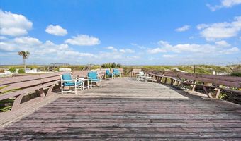 517 BEACH Ave, Atlantic Beach, FL 32233