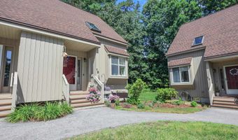 18 Suffolk Ct 159, Bedford, NH 03110