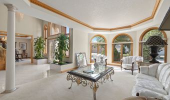 1760 W Whispering Ct, Addison, IL 60101