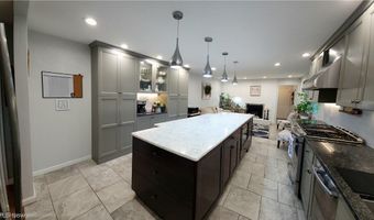 1629 Winterhaven Ave, Ashtabula, OH 44004