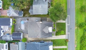135 Lakeside Ave, Avon By The Sea, NJ 07717