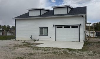 280 W Main St, Cowley, WY 82420