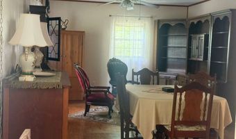 220 Presley Dr, Abbeville, AL 36310