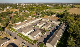 2015 Lawrence Ln #1402, Blackfoot, ID 83221