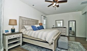 46 Rockland St, Barnegat, NJ 08005