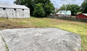 703 W Madison Ave, Athens, TN 37303