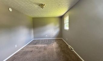 2621 Woodsedge Rd, Columbus, OH 43224