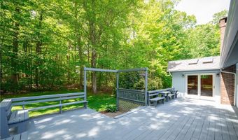 85 Indian Trl, Glocester, RI 02814