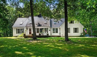 85 Maple Ave, Atkinson, NH 03811
