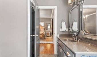 280 St Andrews Ln, Albertville, AL 35951