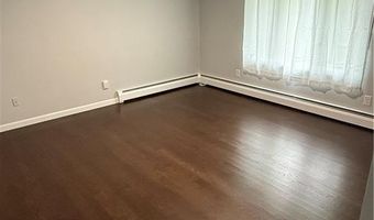 446 Angell Rd, North Providence, RI 02904