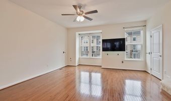 41686 MCMONAGLE Sq, Aldie, VA 20105