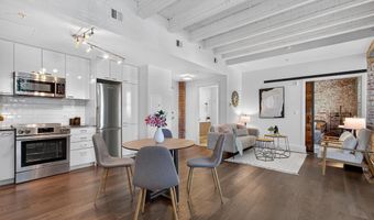 515 N WASHINGTON St 105, Alexandria, VA 22314