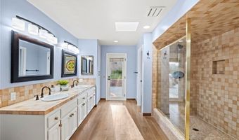 1618 Alapat Dr, Escondido, CA 92027