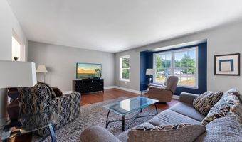 1 CARMEN Dr, Cape May Court House, NJ 08210