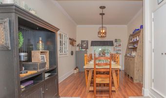 207 N Smith St, Owensville, IN 47665