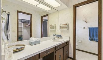225 LAKE DESTINY Trl, Altamonte Springs, FL 32714