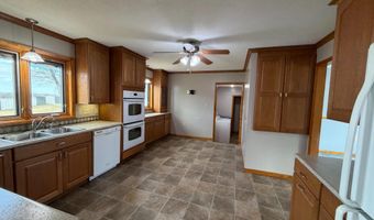 817 Skyline Dr, Bassett, NE 68714