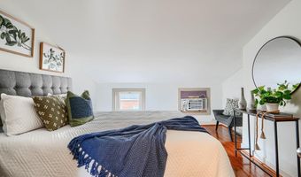 14 E HAMBURG St E, Baltimore, MD 21230