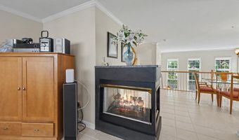 5022 BARBOUR Dr B, Alexandria, VA 22304