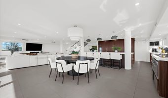 811 N SHORE Dr, Anna Maria, FL 34216