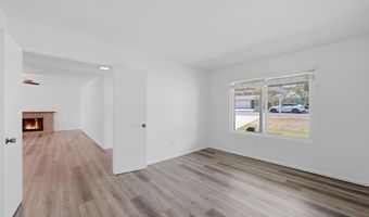 1620 Kenora Dr, Escondido, CA 92027