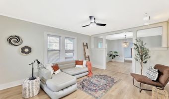 317 High St, Augusta, KS 67010
