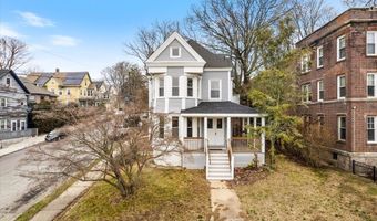 47 West St, New London, CT 06320