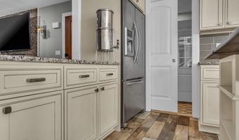 65 Shell St, Beachwood, NJ 08722