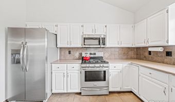 1921 Glenview Ct, Berthoud, CO 80513