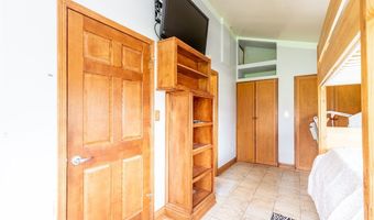 676 N Ellicott Creek Rd, Amherst, NY 14228