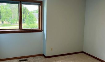 3563 Franklin Dr, Auburn, IN 46706