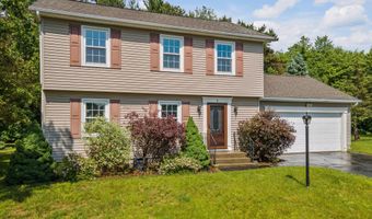 3 Oaks Ct, Albany, NY 12203