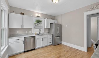 435 Maple St, Wisconsin Rapids, WI 54494