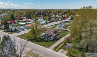 464 S Meridian St, Blackfoot, ID 83221