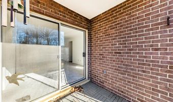 3316 WOODBURN VILLAGE Dr 12, Annandale, VA 22003