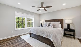 395 DELORIS Rd, Basye, VA 22810