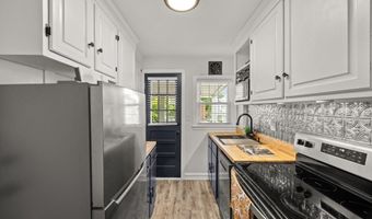 180 S Main St 12, Attleboro, MA 02703