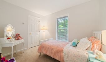 195 Crane Hollow Rd, Bethlehem, CT 06751