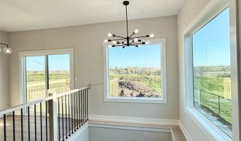 1946 Tuscany Dr SE, Altoona, IA 50009
