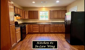 202 Bates St, Batesville, MS 38606