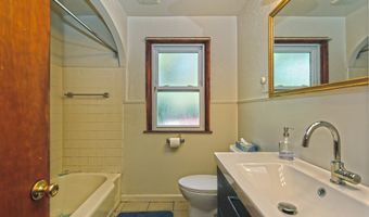 310 Douglas St, Bridgeport, CT 06606
