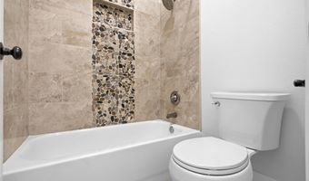 10820 Woodstream Ct, Las Vegas, NV 89135