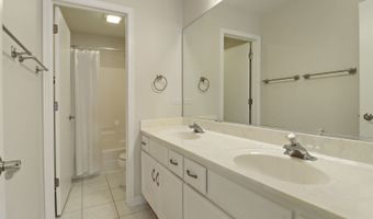 765 N Central Ave, Addison, IL 60101