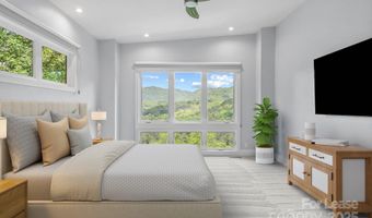 34 Grovepoint Way, Asheville, NC 28804