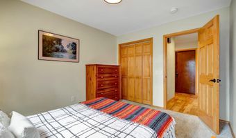 6402 Lone Tree Cir, Anchorage, AK 99507