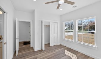 207 Lindsey Ave, Adair, OK 74330