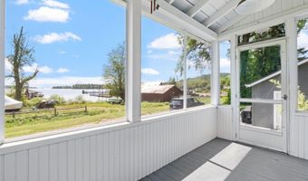 10 Wharf Rd, Center Harbor, NH 03226