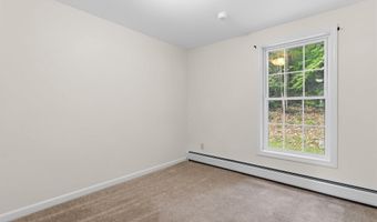 7 Lew Alice Dr, Boscawen, NH 03303