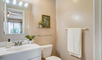 6143 EDSALL Rd J, Alexandria, VA 22304